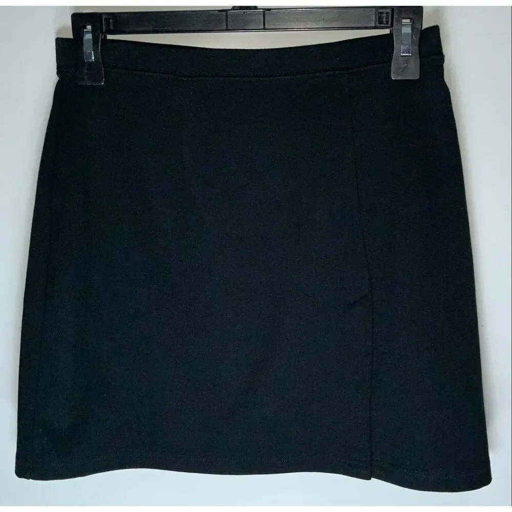 Express Y2K black mini skirt size small